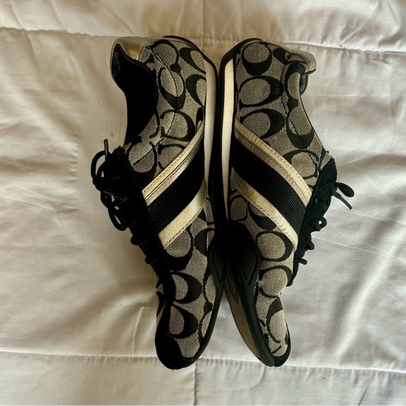 Coach Black and Gray Sneakers in size 7 - Picture 4 of 5